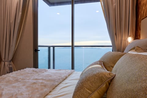 Copa29 Pattaya Luxury Sea View Suite EIK06 | Sea View with Floor-to-Ceiling Windows in an Elevated A