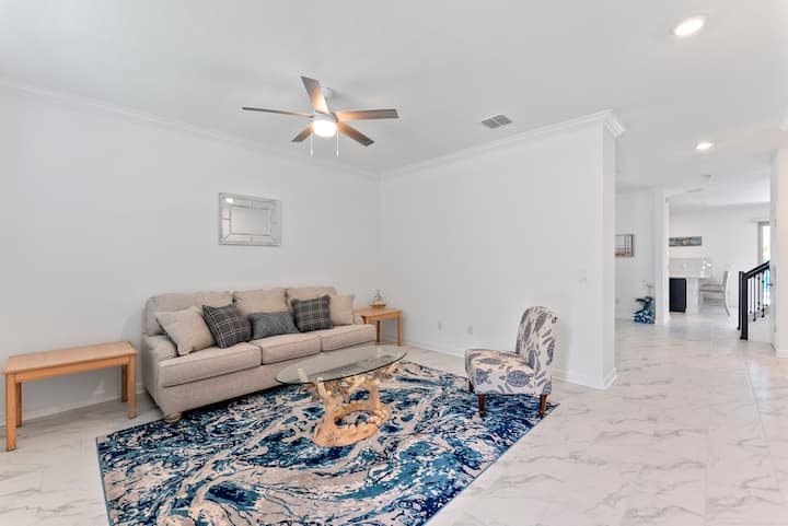 Mel Beach Turtle Themed House W/private Pool & Spa - Melbourne Beach, FL
