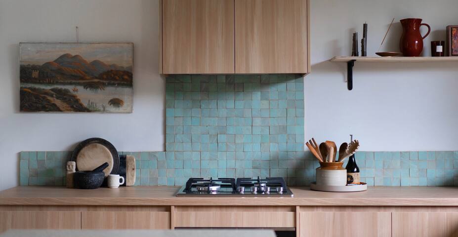 Madeley Beach House Ocean Grove gallery image 2