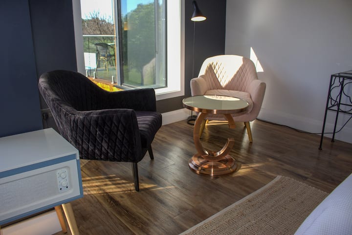 Blue Jacket Motel - Deluxe King - Canowindra