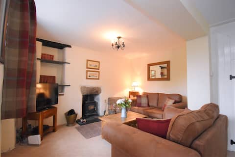 Popular Airbnb listing: Rose Cottage - a home from home in Cumberland
