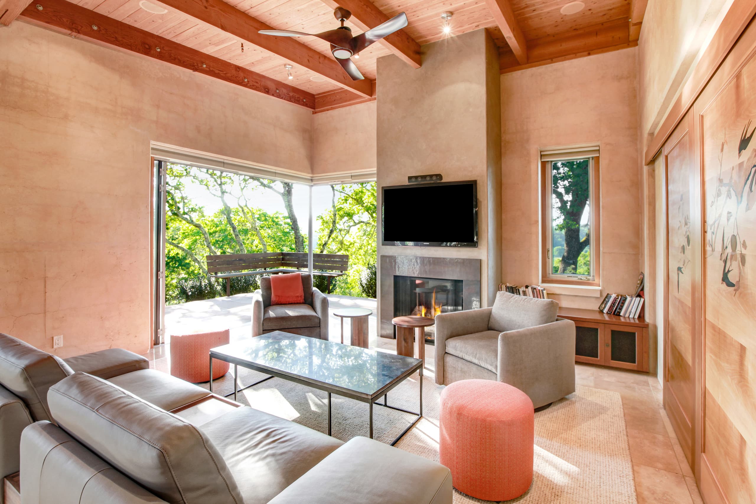 Tula Vista Glass-Walled Wine Country Home - Photo 8