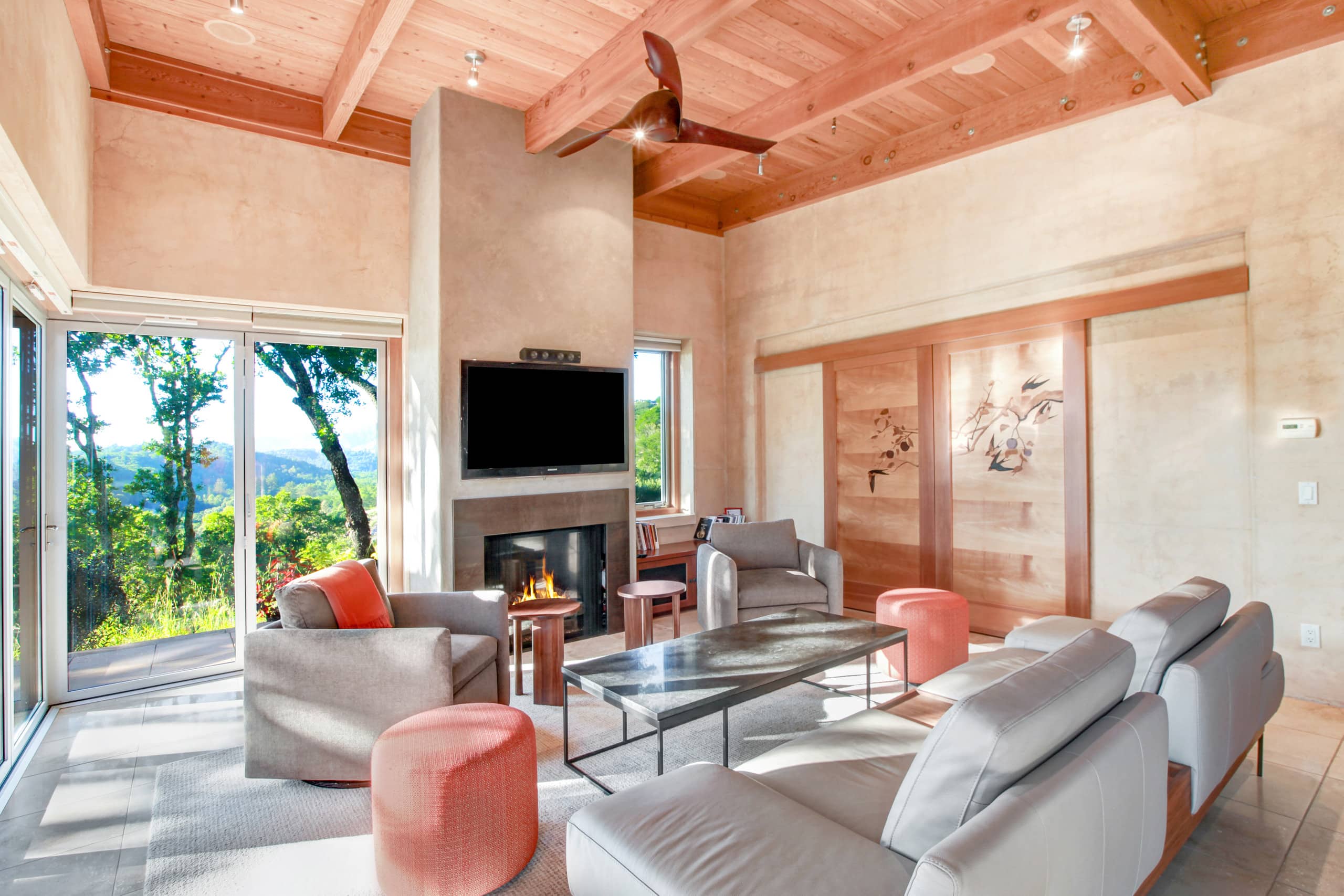 Tula Vista Glass-Walled Wine Country Home - Photo 9