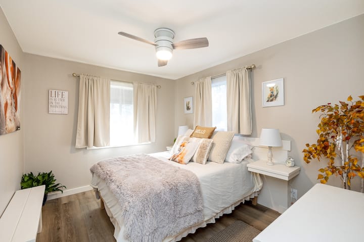 Menšia manželská posteľ