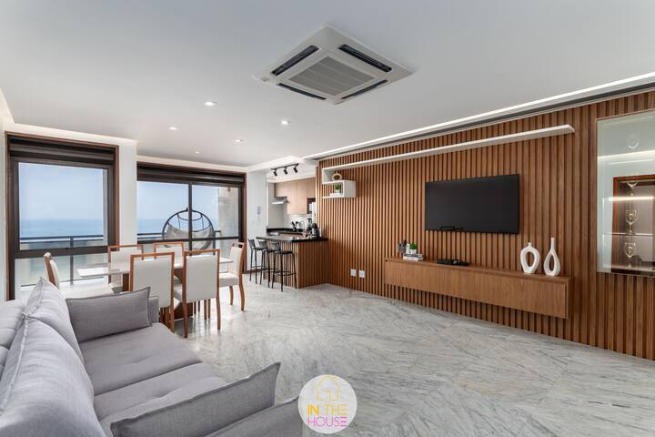 Luxury SEA Front View of Dois Irmãos Hill Ipanema gallery image 2