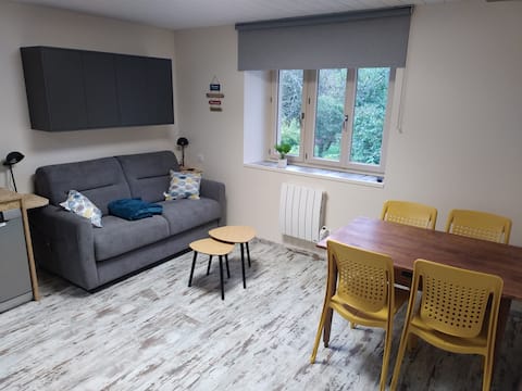 Top Airbnb: Le Lupicin: Quiet and comfortable 2-room apartment in Diocèse De Saint Claude