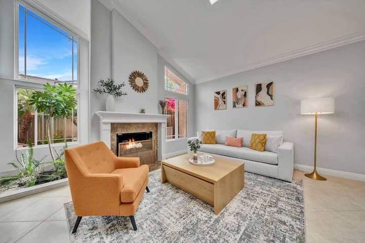 Coldbrook Gem | Home Office | Private Yard E#42225 - Irvine, CA