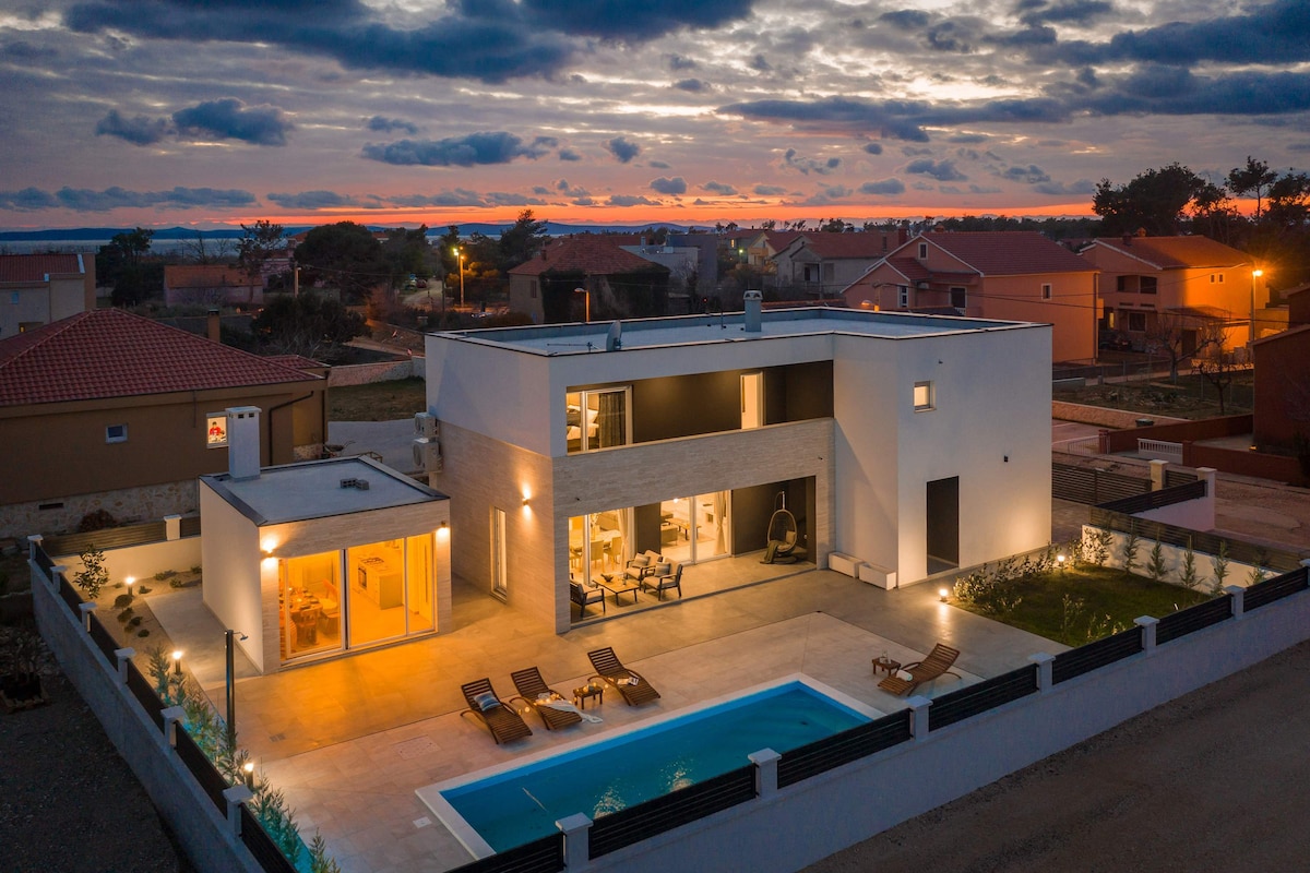 Vila Katarina - Iva Zotić Sarađen · Villa- beach, pool - Traveler agency Krk ID 2224