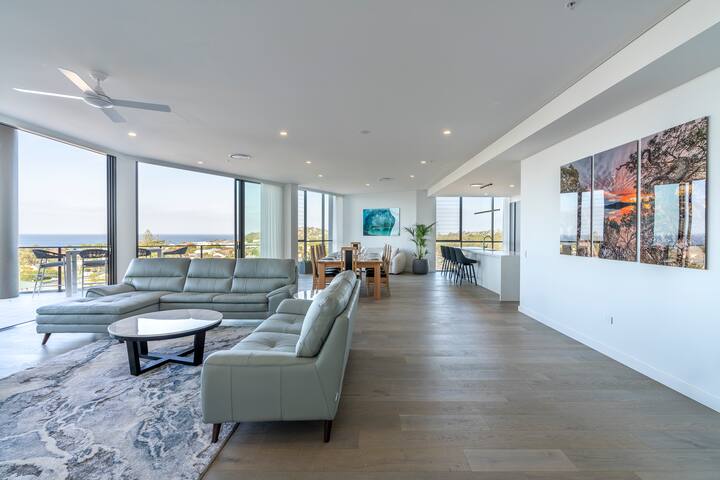 Ultimate Penthouse in Forster. gallery image 4