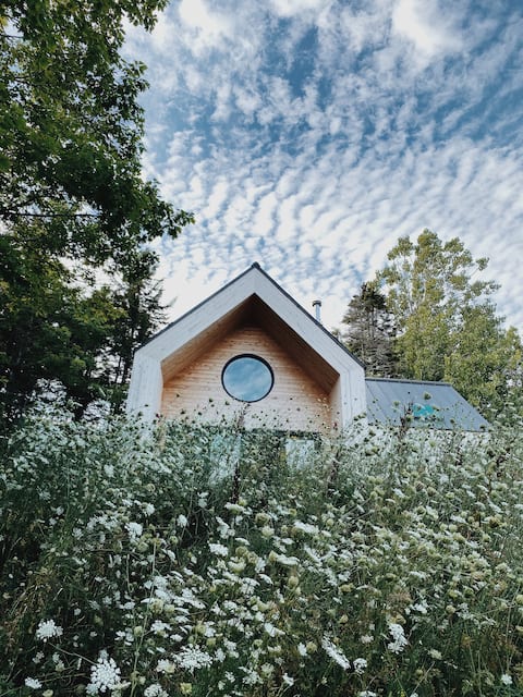 Family-Friendly Retreat: Stella House, Cushing, ME