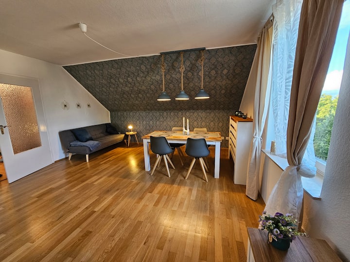 Dachgeschosswohnung Für Bis Zu 5 Pers. - Kassel