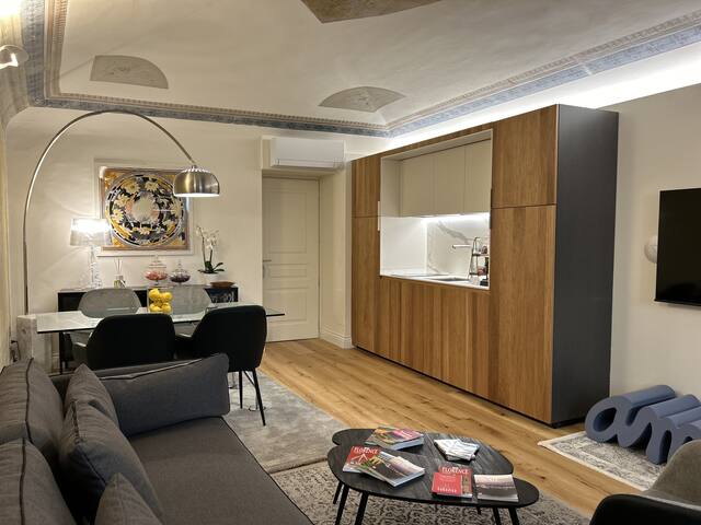 Palazzo Nori Elegant & renovated gallery image 2