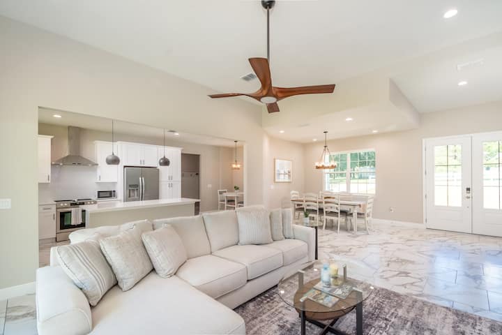 Modern Equestrian Home - Rainbow Springs, FL