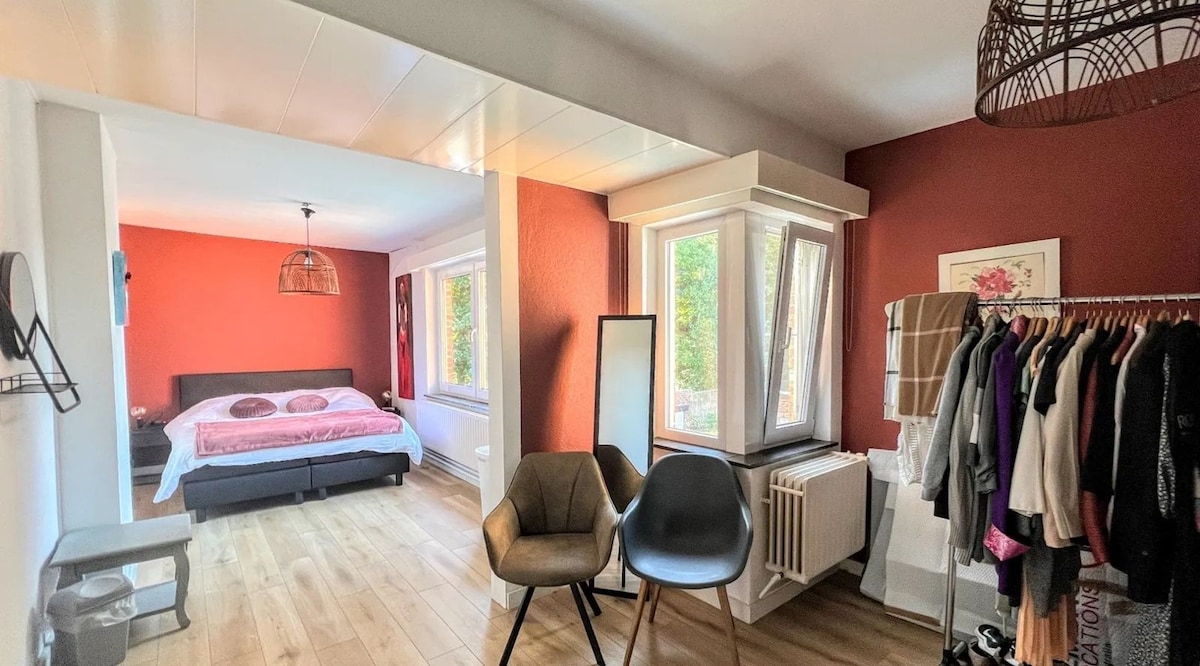 غرفة النوم 1