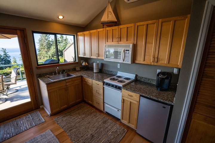 Private Cottage | Hot Tub | Spectacular Views