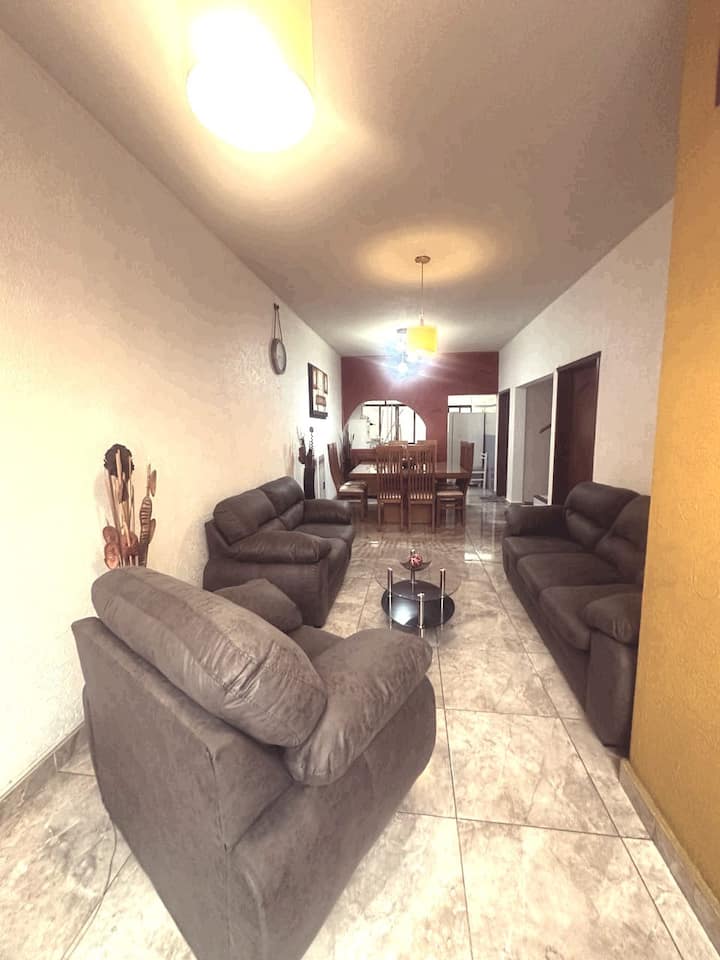 მისაღები ოთახი