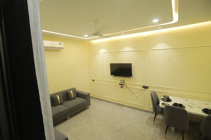 მისაღები ოთახი