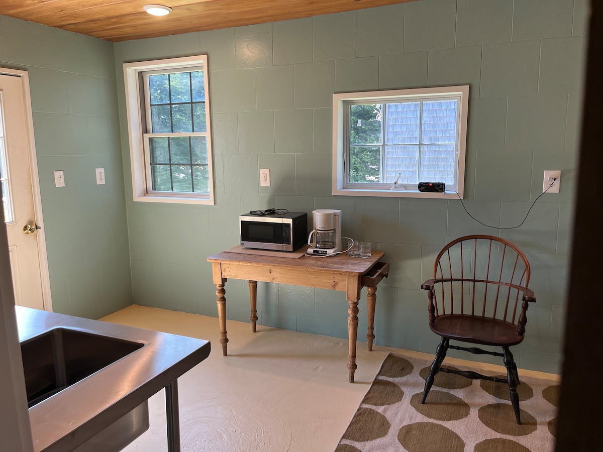 Popular Airbnb listing: Nantucket Shanty in Nantucket