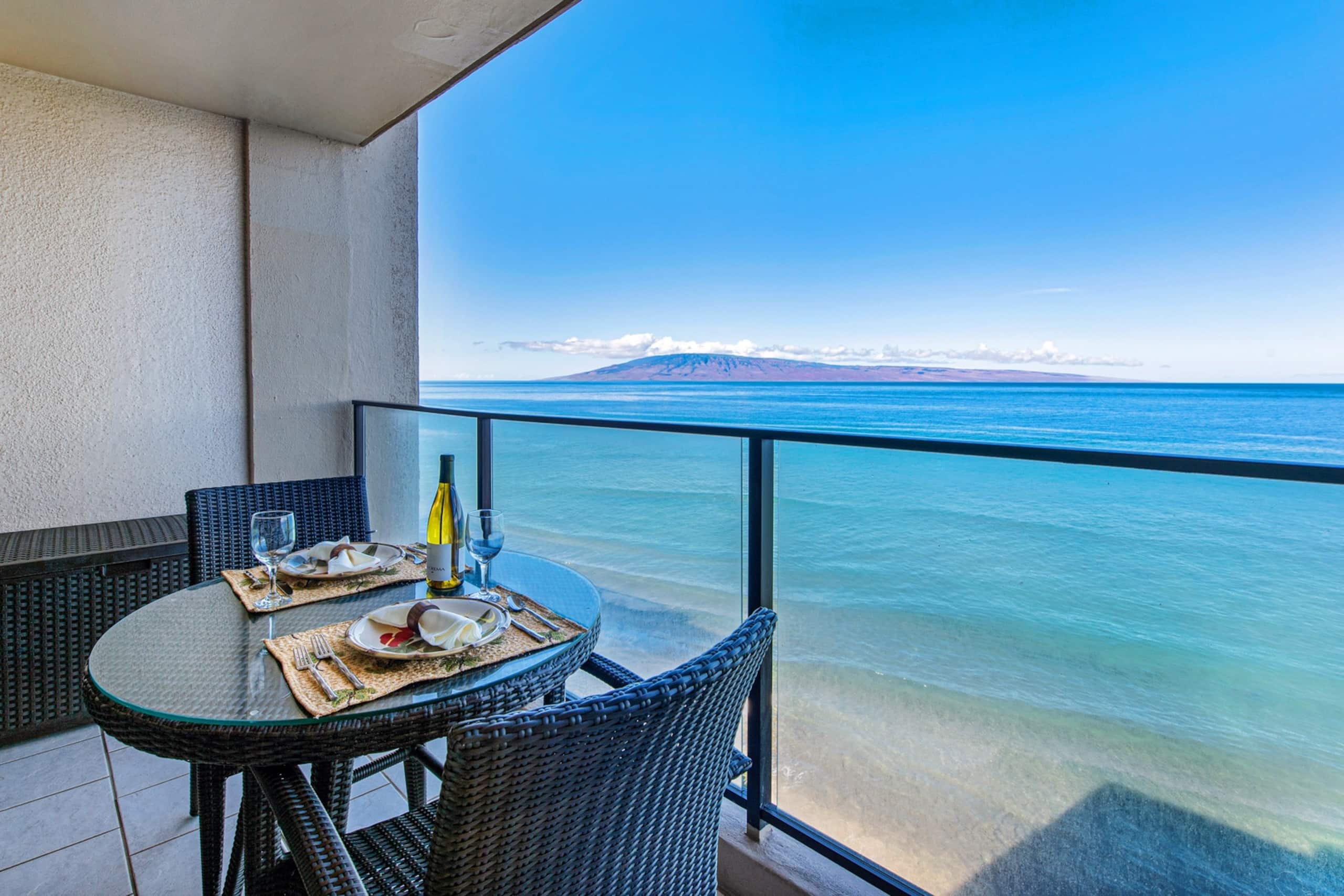 Condo in Lahaina · ★4.96 · 1 bedroom · 1 bed · 1 bath - Image 16