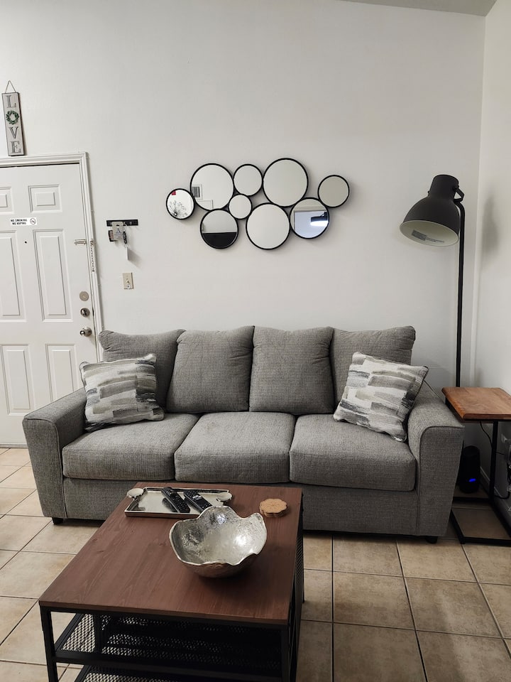 Clearwater:heated Pool, 4 Miles To Beach, King Bed - Clearwater, FL
