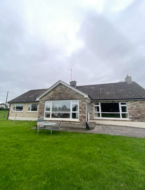 Sheelin Side House