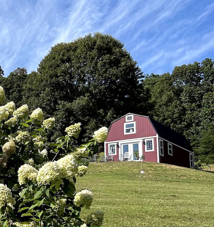 Cabin at Coleman Ridge Farm - Cabins for Rent in Church Hill, Tennessee ...