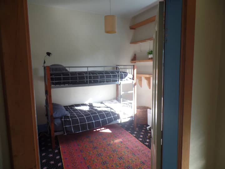 საძინებელი 3