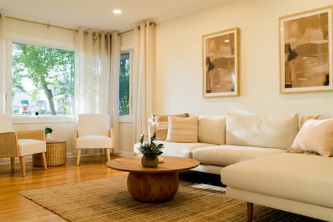 Hazelton's Wheaton Gem | Walk2 Starbucks & Target