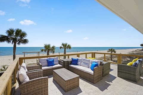 Gulf Beachfront 9BR/8BTH w/Pool