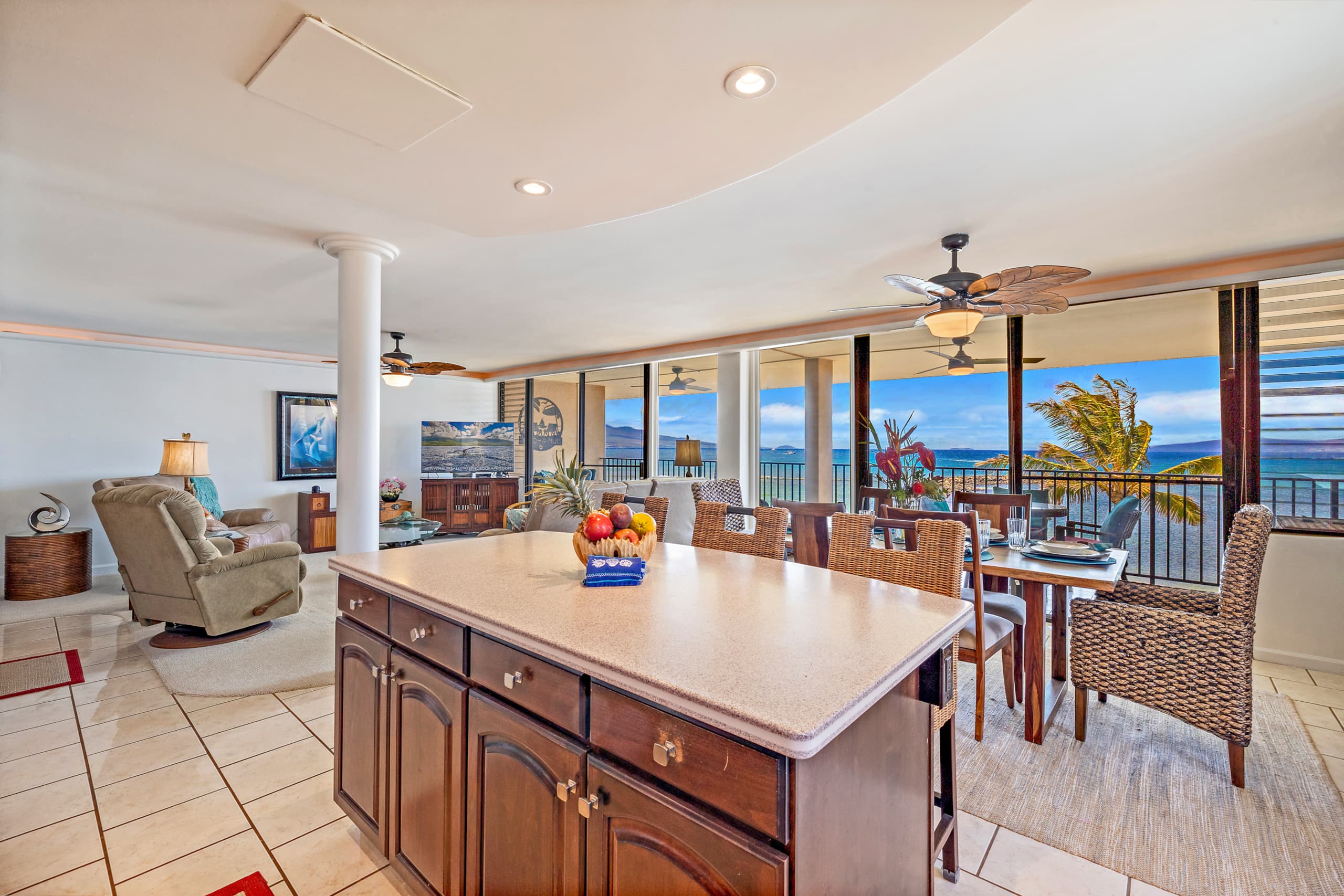 Condo in Wailuku · ★4.86 · 3 bedrooms · 3 beds · 2 baths - Image 30