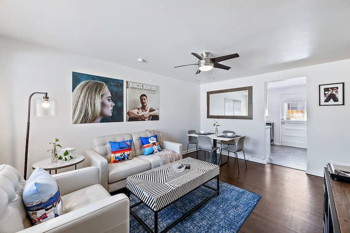 Pet-friendly 2br | Long Stays Near West Highlands - Denver, CO