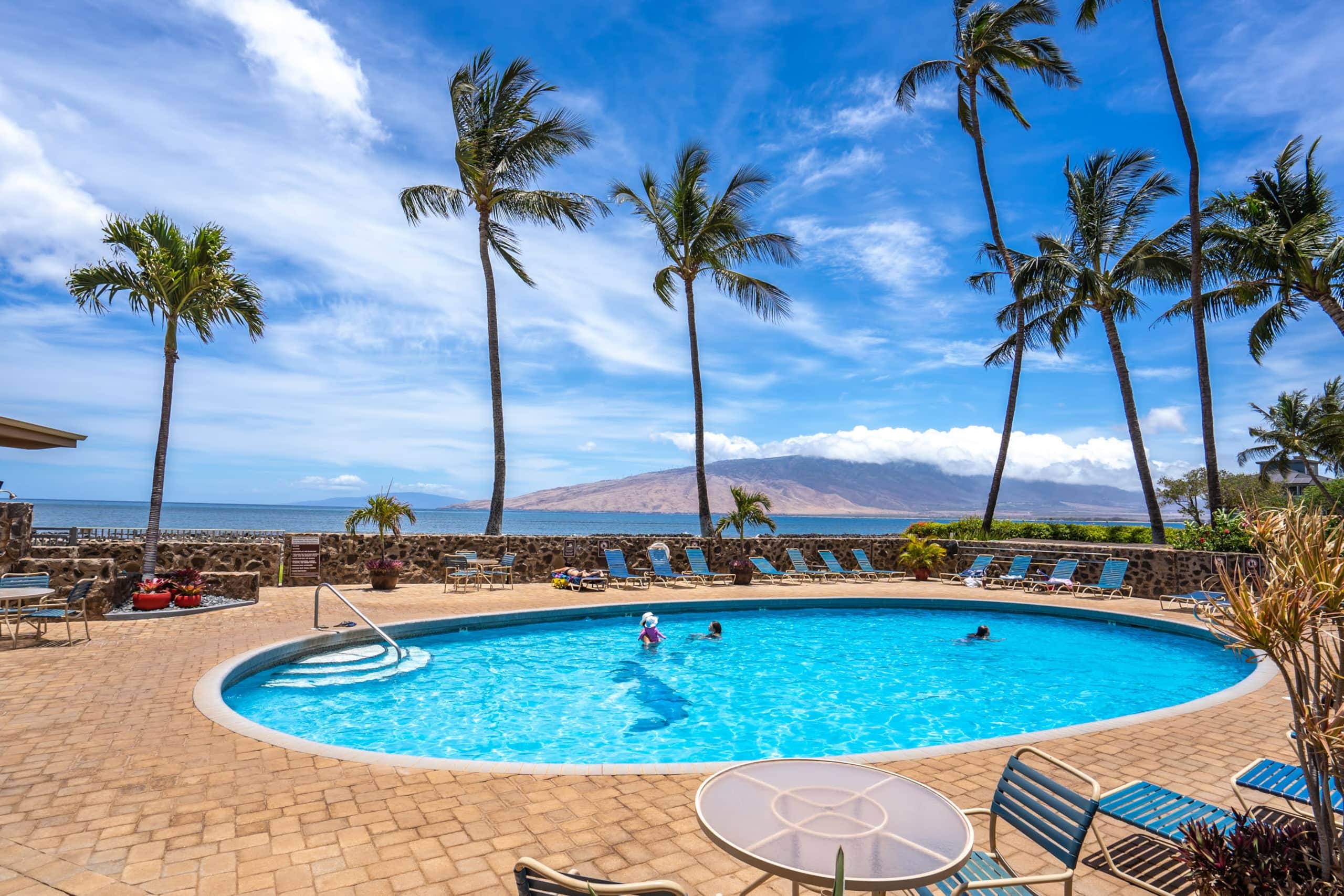 Pent house on the ocean - Photo 13