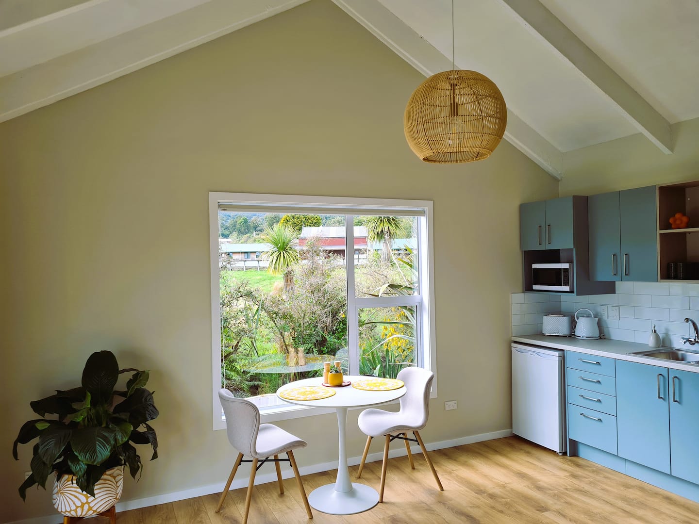 Jumbuck Cottage 2