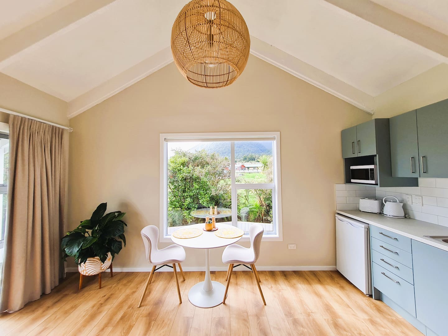 Jumbuck Cottage 1