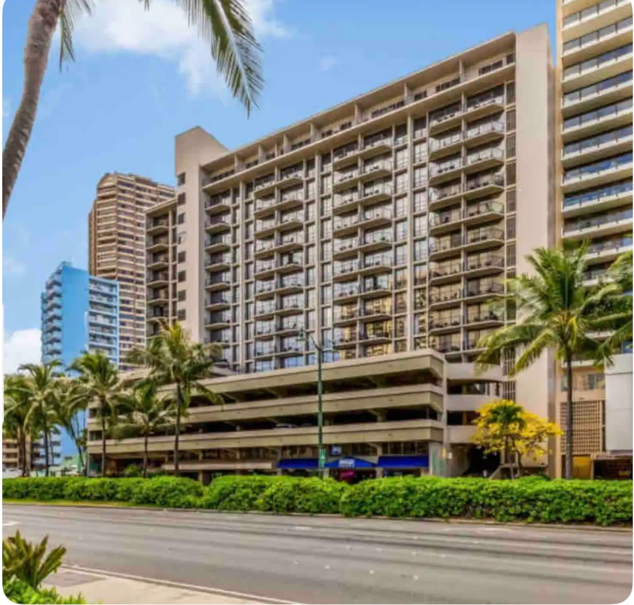 Hotel in Honolulu · ★4.72 · 1 bedroom · 1 bed · 1 private bath - Image 1