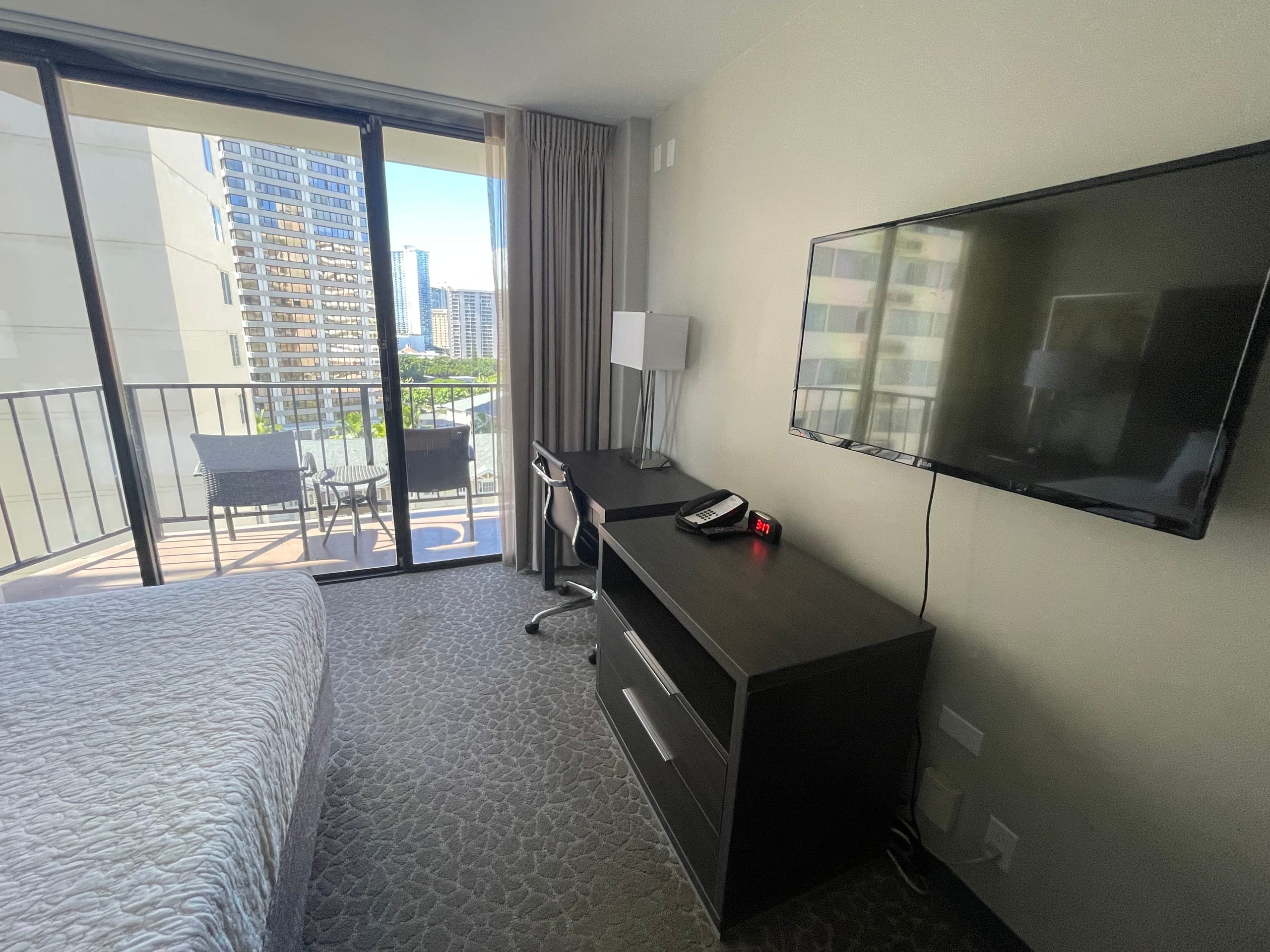 Hotel in Honolulu · ★4.72 · 1 bedroom · 1 bed · 1 private bath - Image 4
