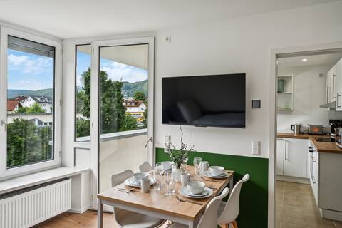 Business trip dream 3 bedrooms 5 people | Balcony, washer-dryer