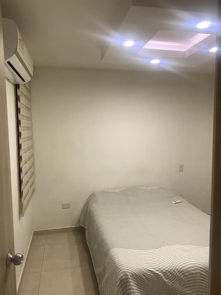 საძინებელი 1