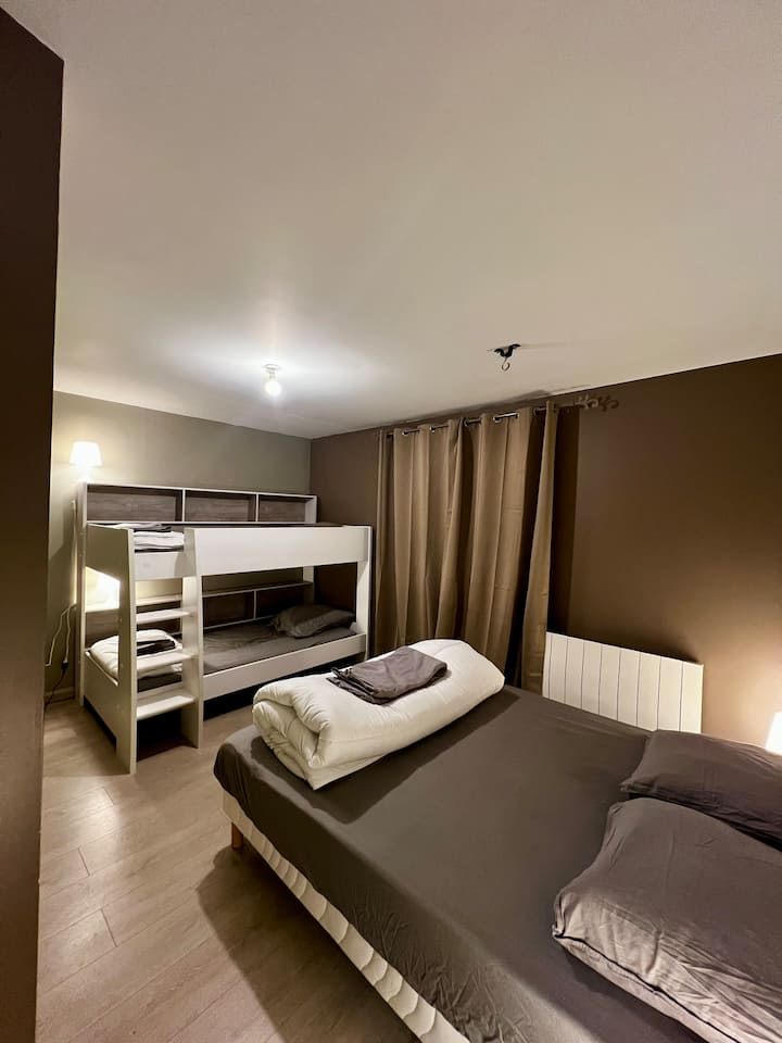 غرفة النوم 1