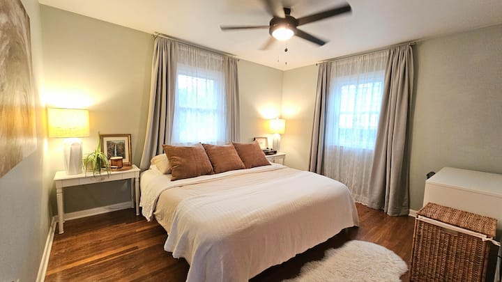  Uvoľnite sa v manželskej posteli.