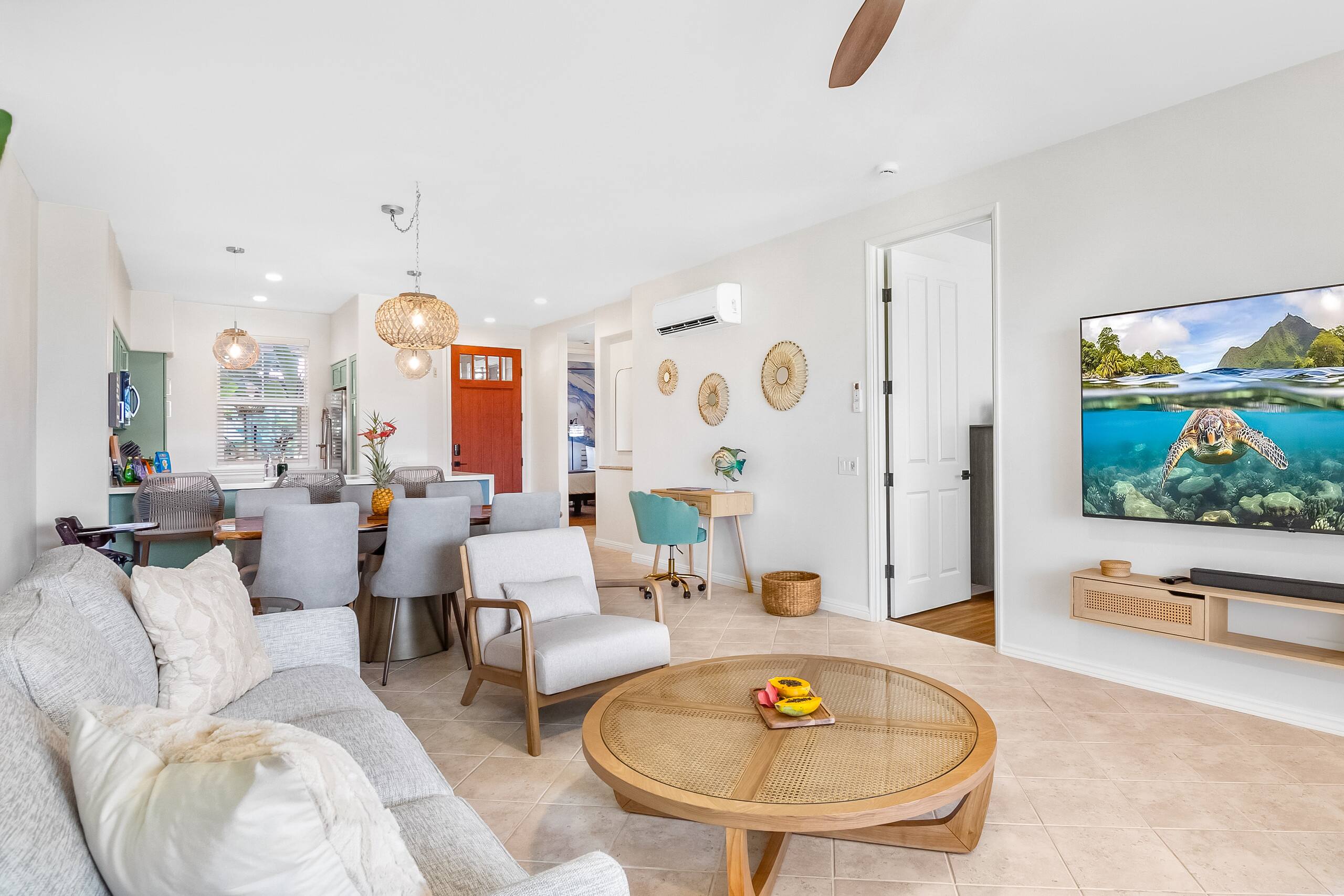 Updated, 1st Floor, Hilton Pool, Sunset Views - Photo 16