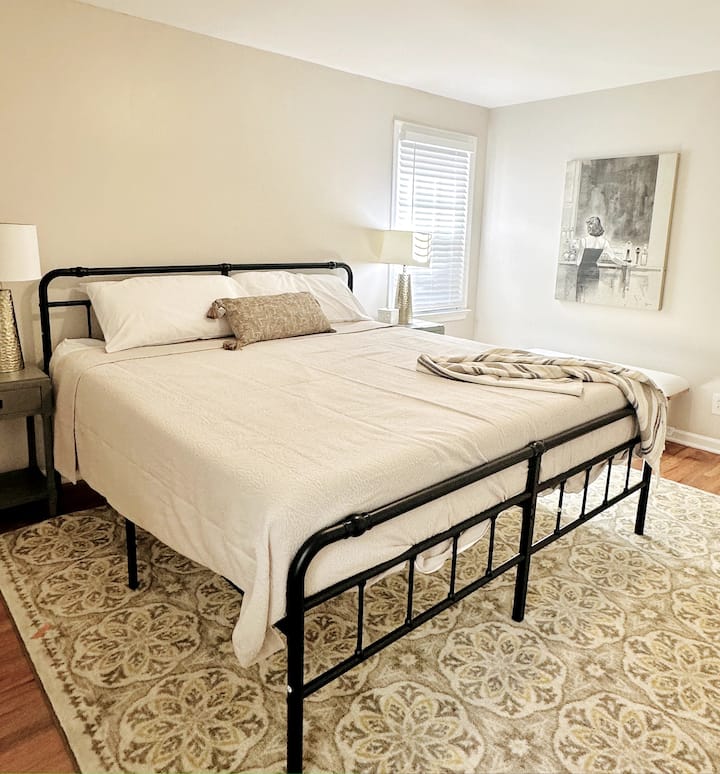 غرفة النوم 1