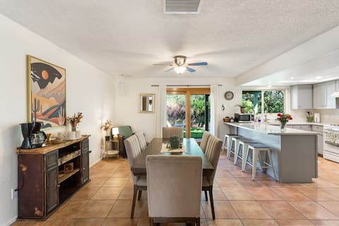 Cactus House: Sierra Vista Haven