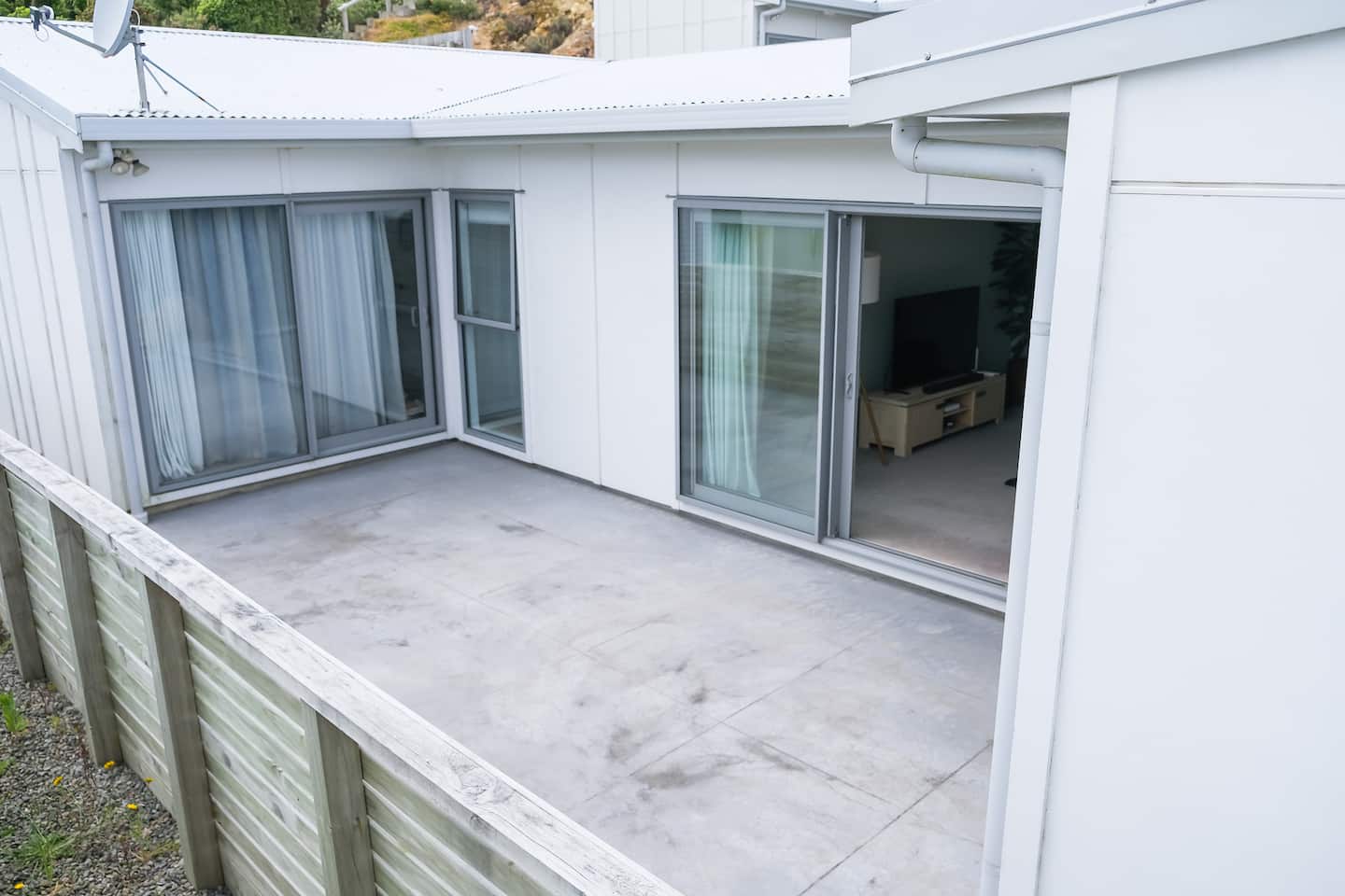 Charming Town House 10 Min From Ferry 5
