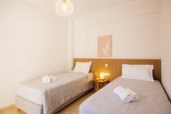 One of the twin bedrooms in irida villa