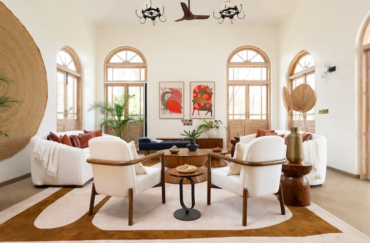 Living room image 3
