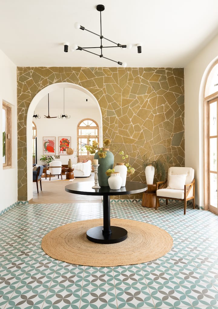Living room image 8