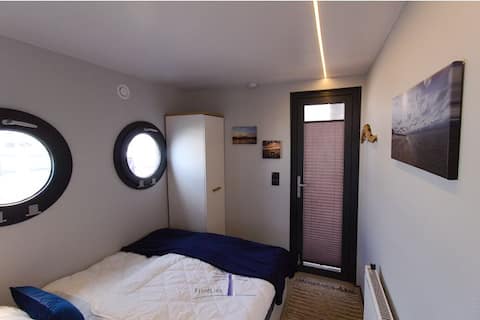 Houseboat Fjord Auriga/Baltic Sea with bio sauna