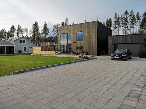 Centrally located house close to everything