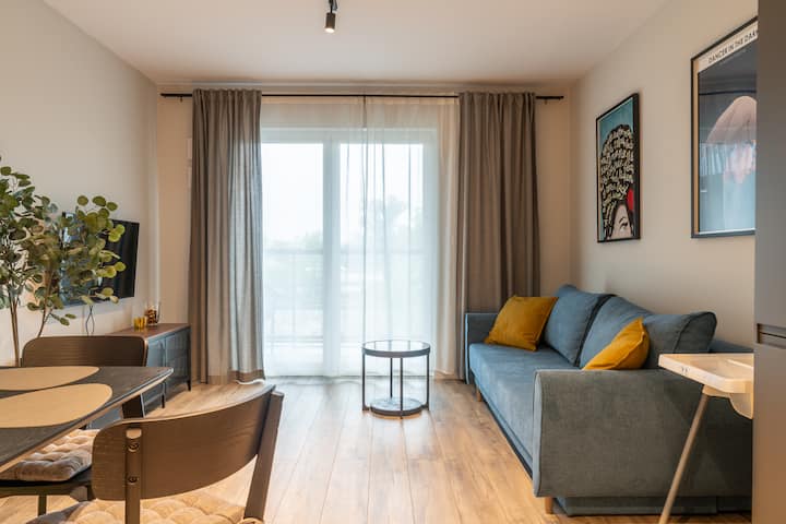 Rentplanet — Madalinskiego Viii Apartment - Wrocław